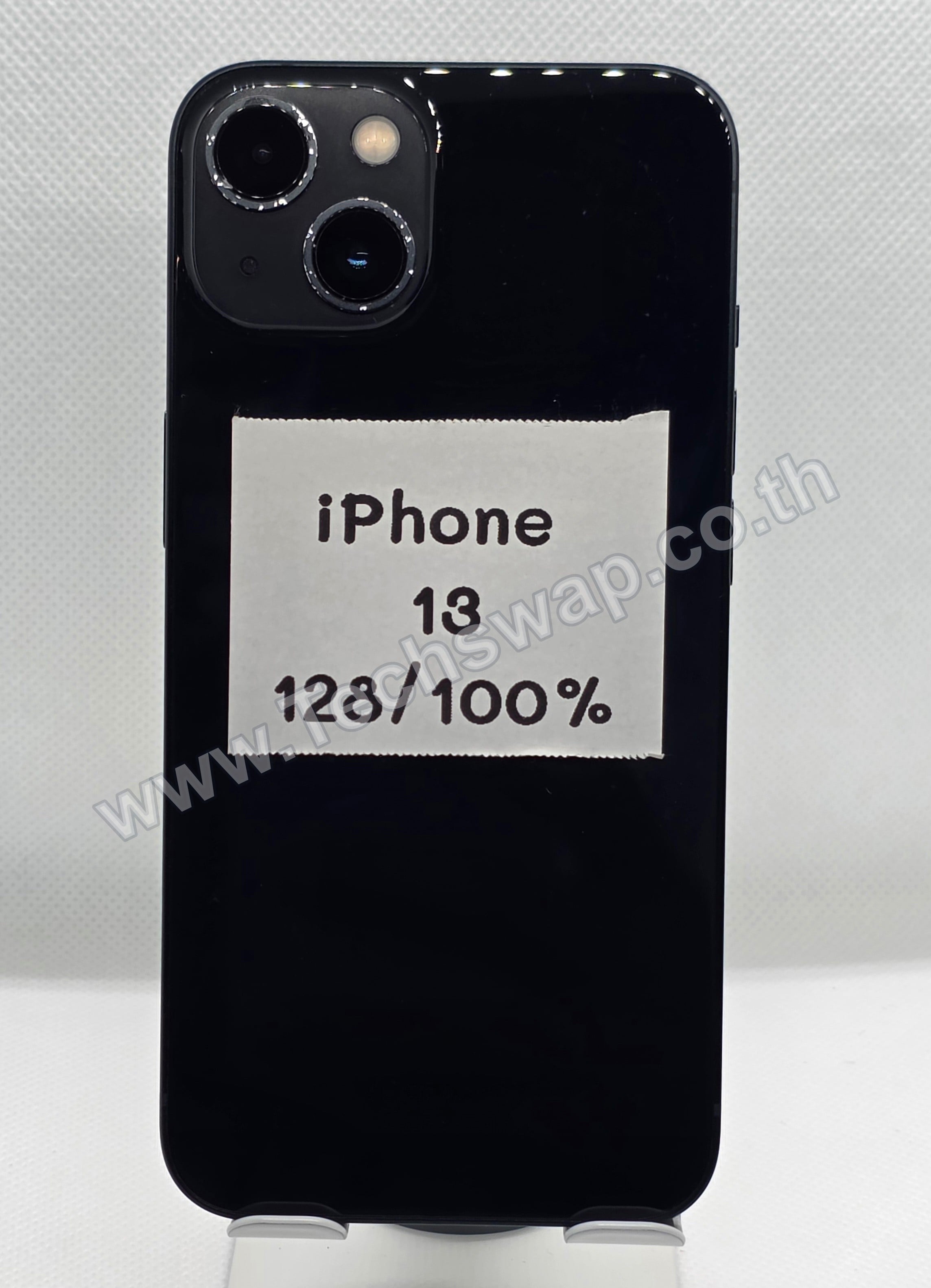 Apple iPhone 13